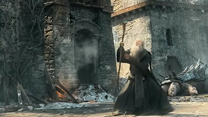 At the critical moment, the mage ran out of mana, while the elite monster was choked to death by gol