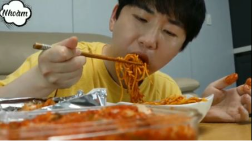 Mì Ý và gà chiên sốt BBQ phần 3 #mukbang