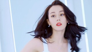 [Dilraba Dilmurat] Who would have thought this was just a tidbit... It seems like Cinderella is on t