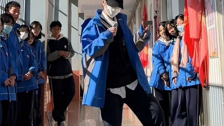 A Roundup of Online Soul Dancers Whose Videos Have Surpassed 10 Million Views—They Stunned the Entir