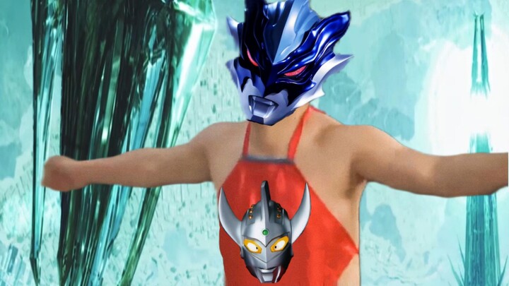 The red Taro bellyband of Princess Tregear is hanging on the belt of this madman!!!