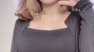 sampe ikut goyang atuh kak😁