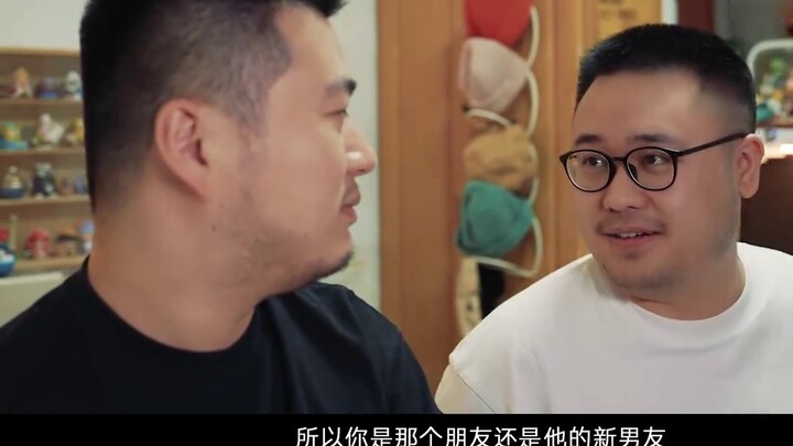 [Anh ấy và Anh ấy] Chúng ta có thể không làm gì cả tối nay và chỉ nói chuyện thôi không...