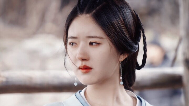 Fei Dao said Lu Si can control her tears—just one drop from her left eye and three drops from her ri