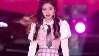 Stage recommendation | Ju Jingyi's three-stage mashup of "Love Is Warm", the goddess is coming, come