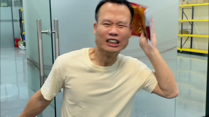 Người giả có thực sự tồn tại không?