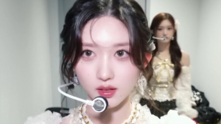 ทรงผมสุดปังแบบนี้กลับเป็นไอเดียที่เธอคิดขึ้นเองซะงั้น!! เมื่อไหร่จะได้เห็นอีกนะ? คิมชูชอน คุณสวยมากเ