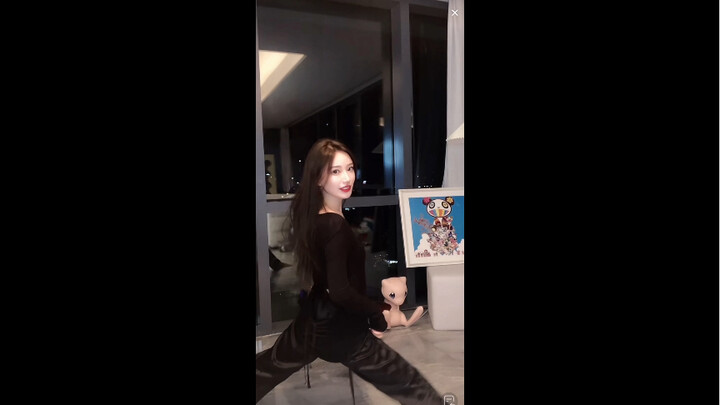 5.26 苏菲直播劈叉