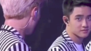 当世勋哥忘词时大家的反应笑死我了