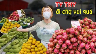 Ty Thy đi chợ vui quá - Ty Thy Vlog gỏi đu đủ