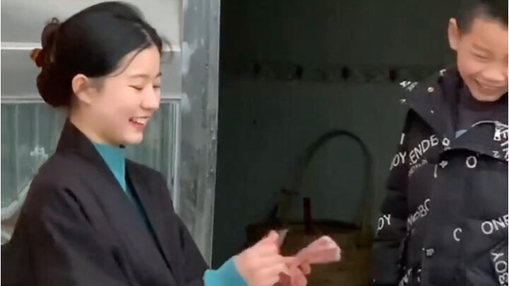 When my sister, who’s a staunch advocate of remaining unmarried, comes home for the New Year