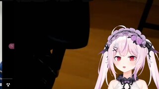 The Sakura girl screamed in shock when she ate live pearls for the first time, but then she started 