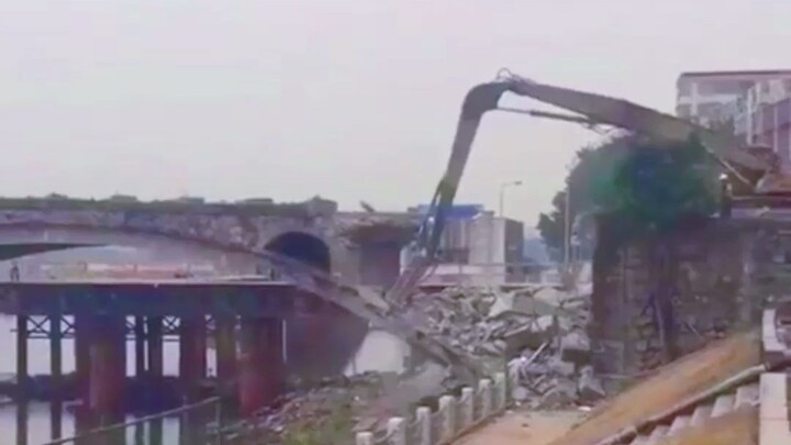 When the boss said the project was progressing too fast, they told me to find a way to slow it down.