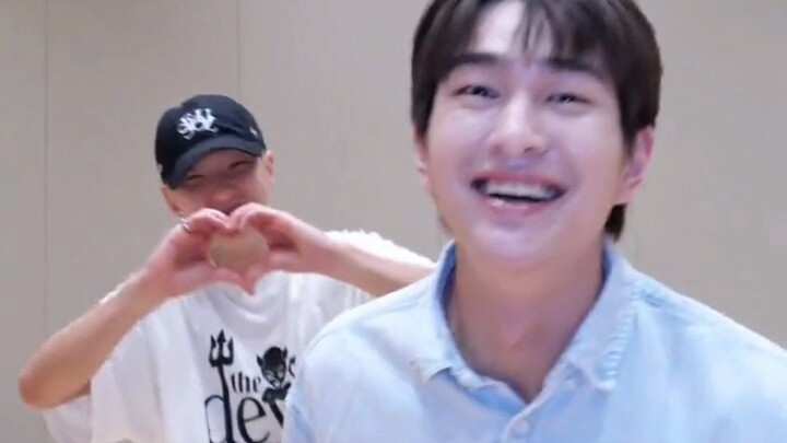 [Onew] Thử Thách Quyến Rũ Cùng Hoshi 🐯