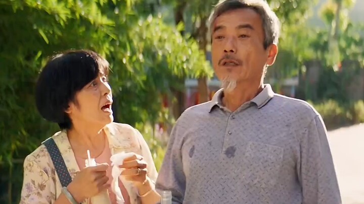 Bộ phim do đạo diễn Tinh Yêu thực hiện chính là lịch sử trưởng thành của ông; chúng ta chỉ nhìn thấy