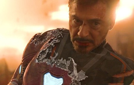 Captain America: Tony, tanpa baju besimu, kamu ini apa?