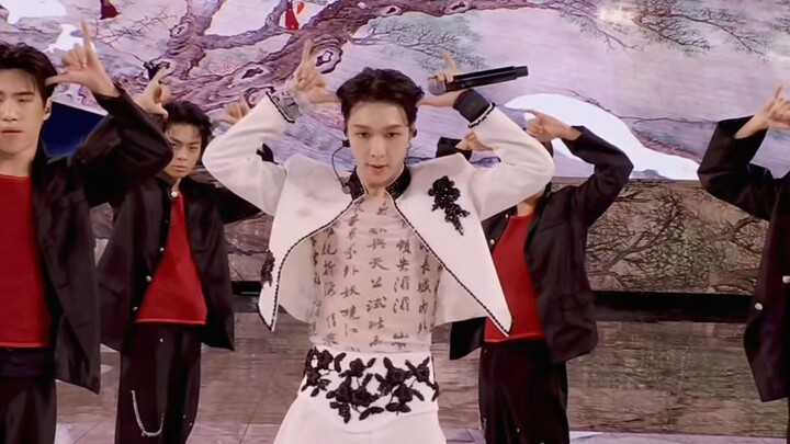 [Zhang Yixing] Massive Fan Support! Bird’s Nest Concert Official Cam Performance of “Sheep” 251007