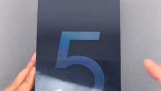 Ulasan iqoo5 unboxing: Setelah review, setengah harga akan diberikan kepada penggemar beruntung yang