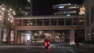 散伙是人生常态，我们又不是什么例外。只是我偶尔会想，假如那天真能重来一次，应该过得再轻松一点，正式的吃一顿饭、品一瓶酒，听一首歌、拍一张照片……好好看着对方说声：再见，谢谢你看过我。