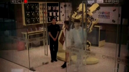 แค่ไม่กี่สิบวินาทีเดียว ฉันดูซ้ำแล้วซ้ำเล่าหลายรอบเลย