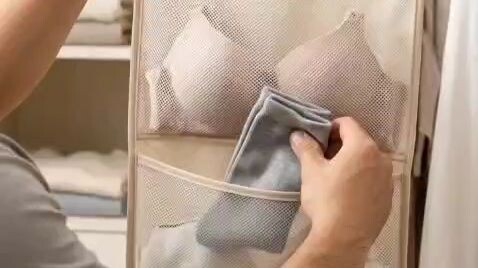 WOMEN'S UNDERWEAR