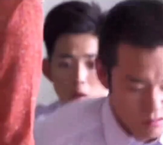 Jadi apa yang dilihat guru [menangis tak terkendali]!