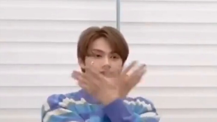 “Girl group dance? I didn’t promise you!” | Seventeen Wen Junhui