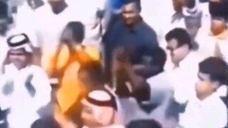 رغم أنه لا يمتلك قدرات خارقة، إلا أن لديه إرادة خارقة.