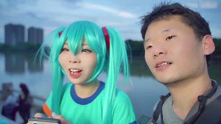 Guangzhou Hatsumonogatari Comic Exhibition: Let cosplayers step on me to shoot blockbuster movies