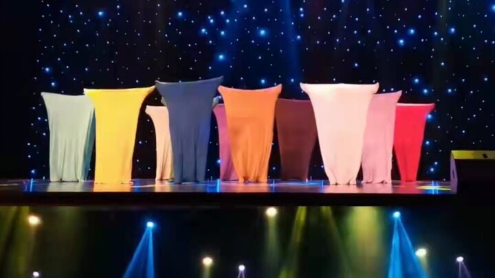 Quilt Dance: No one is watching anyway, and even if someone does, they won’t know which one is me. E