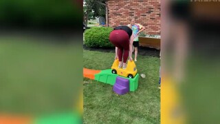 Những tình huống khó đỡ nhất #3