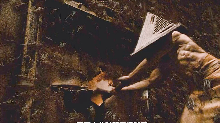 Di depan ada Kota Raccoon, di belakang ada Silent Hill (1)