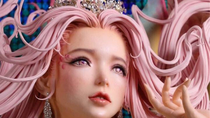 คลิปเบื้องหลังการทำเค้กนางเงือกฟองดองงานแฮนด์เมดสูงกว่าคนมาแล้ว!