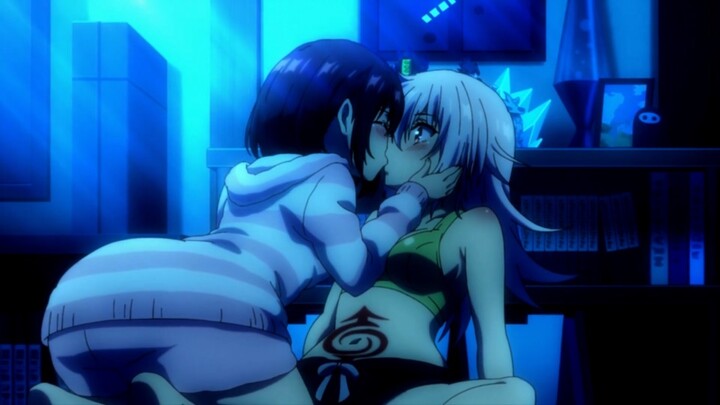 Yuri 18+ hot kissing