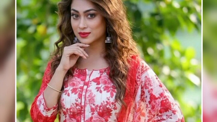পপি’র নতুন বার্তাঅভিনয় থেকে কি বিদায়ের ইঙ্গিত?