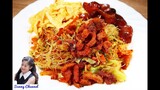 ผัดหมี่น้ำพริกแคปหมู : Stir-Fried Rice Noodles with Pork Crackling Chili Paste l Sunny Thai Food