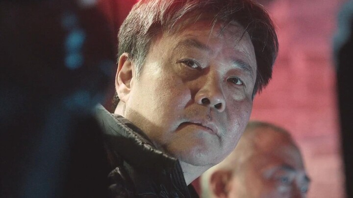 “Liệu đến khi mình trở nên xuất sắc rồi, vẫn còn kịp để theo đuổi người mình thích không?”