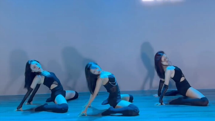 Foshan Nanhai Luocun Internet celebrity dance studio
