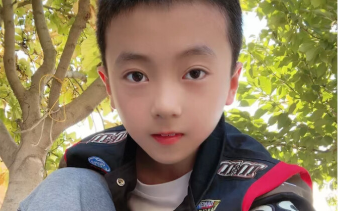 刘耀文《拜托拜托了》