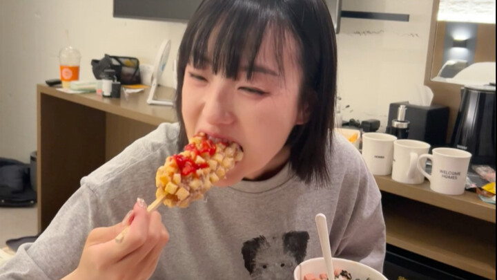 การสั่งอาหารเดลิเวอรีที่ถูกกฎหมายเต็มรูปแบบมาถึงเกาหลีแล้ว! ที่บ้านฉันรับผิดชอบล้างจาน ส่วนน้องชายรั