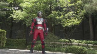 Những con số của Kamen Rider đã bị Imperial Rider đánh cắp