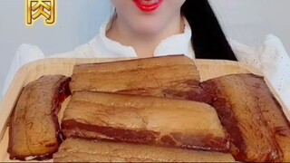 Savoring Sensations Mukbang ASMR Delights EP83