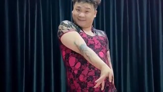 ทุกคน ช่วยตั้งชื่อชุดเชิงซัมของฉันหน่อยค่ะ โดยไม่ต้องมีคำว่าอ้วนนะคะ