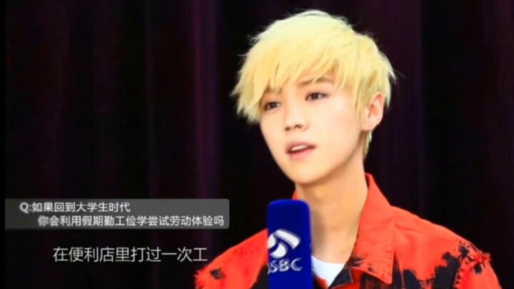 Khi người mình thầm thương bỗng trở thành một ngôi sao nổi tiếng xa vời, thì có lẽ cuộc đời cũng chỉ