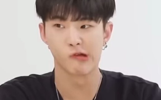 【SEVENTEEN】حركة واحدة تجعل زملاء الفريق ينقدونك عليها مدى الحياة...