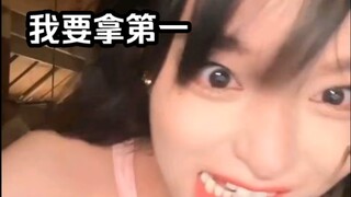 黄霄雲参加国际“霹雳舞”大赛 挑战佛山叶师傅，获第二名！