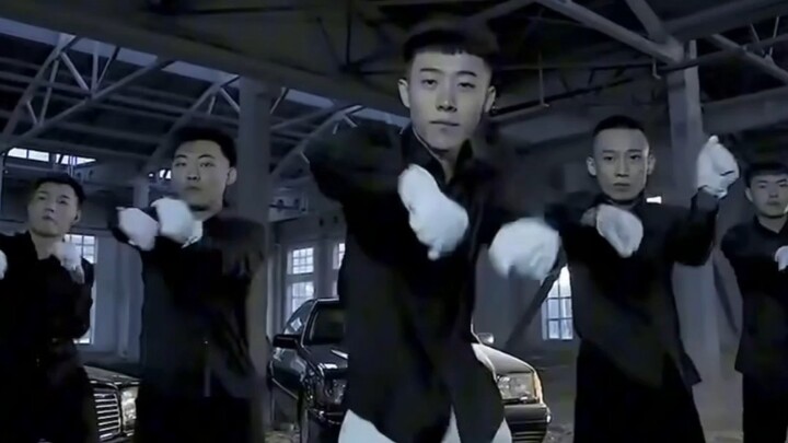 Are you saying that "Chiren Shuomeng" is a 4/4 time signature track?