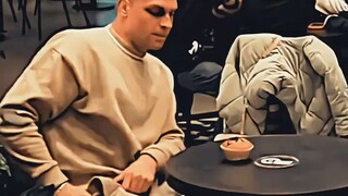 “人间自有真情在真情处处暖人心”