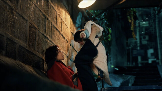 เธอที่ไม่มีแขนทั้งสองข้าง ได้เก็บเด็กคนหนึ่งมา และเริ่มต้นเรื่องราวอันแสนประทับใจ