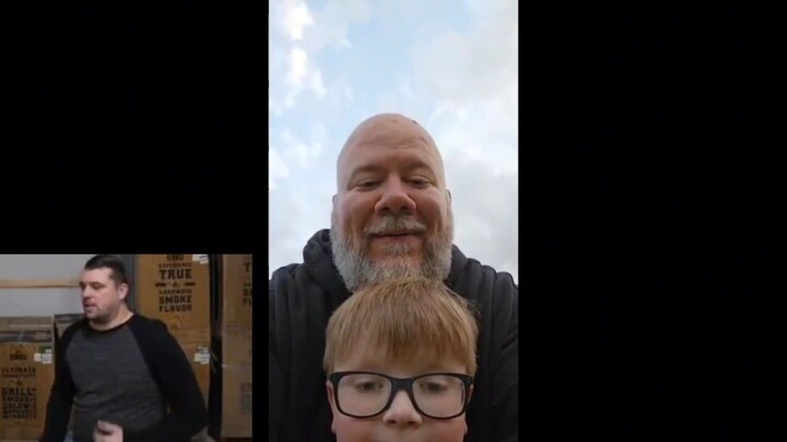 Gonna Kick their A$ @LarrysLounge Don from DR. Smoke Reaction